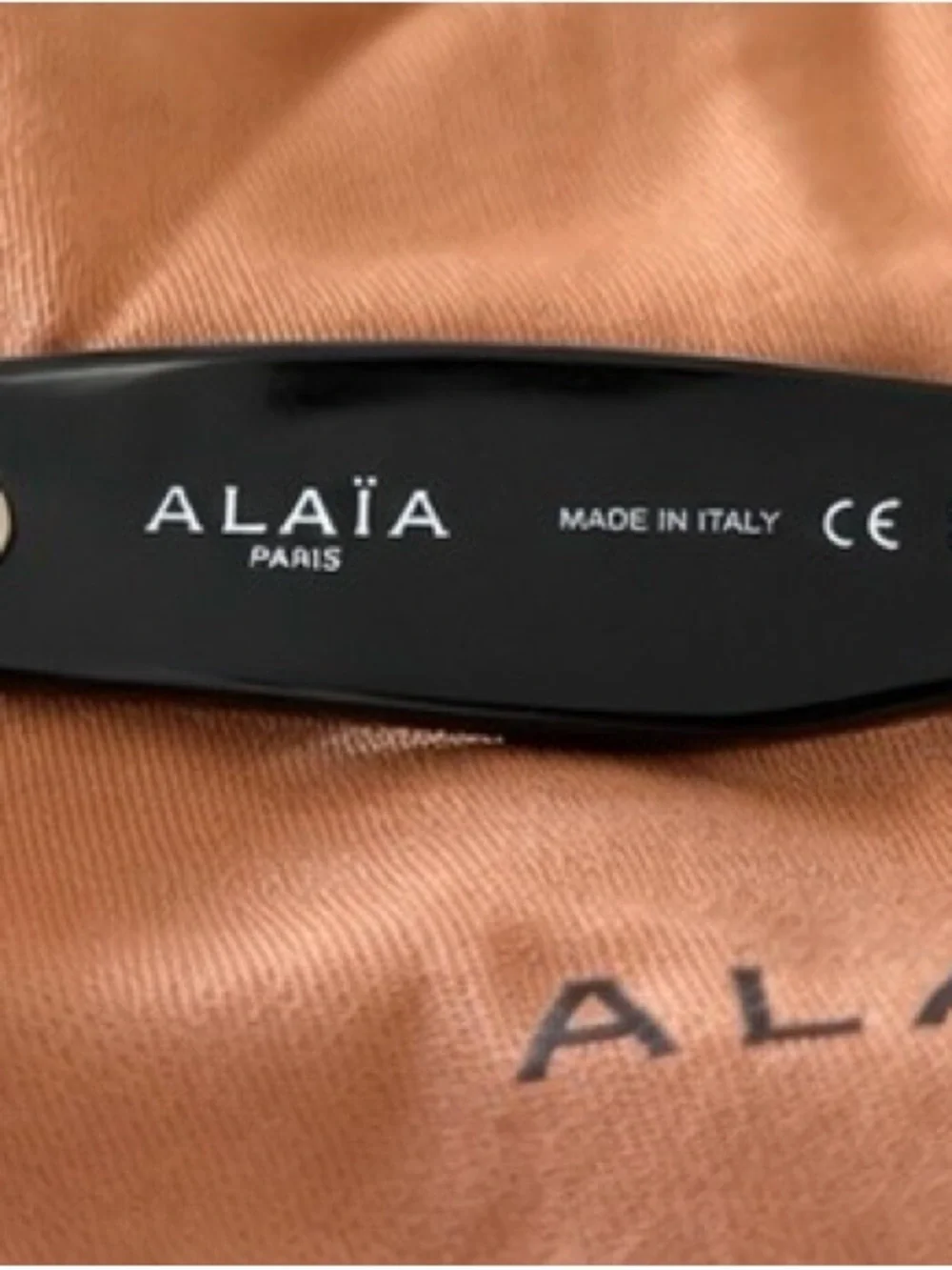 Alaïa - Cat-Eye Sunglasses